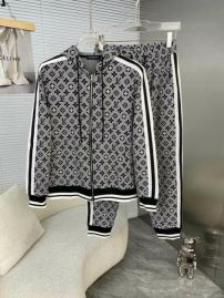 Picture of LV SweatSuits _SKULVM-3XLkdtn11829250